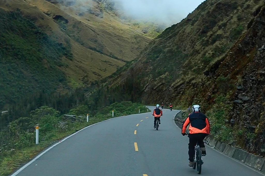 Biking tour Cusco