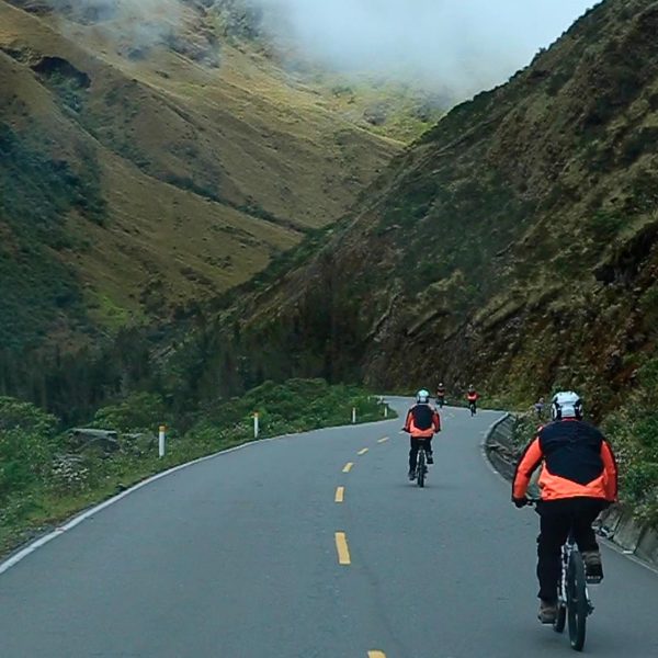 Biking tour Cusco