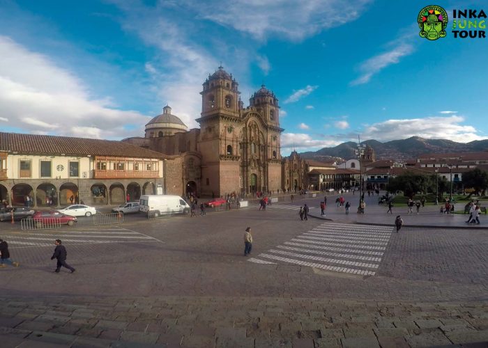Catedral de Cusco y Templo de Coricancha durante el City Tour