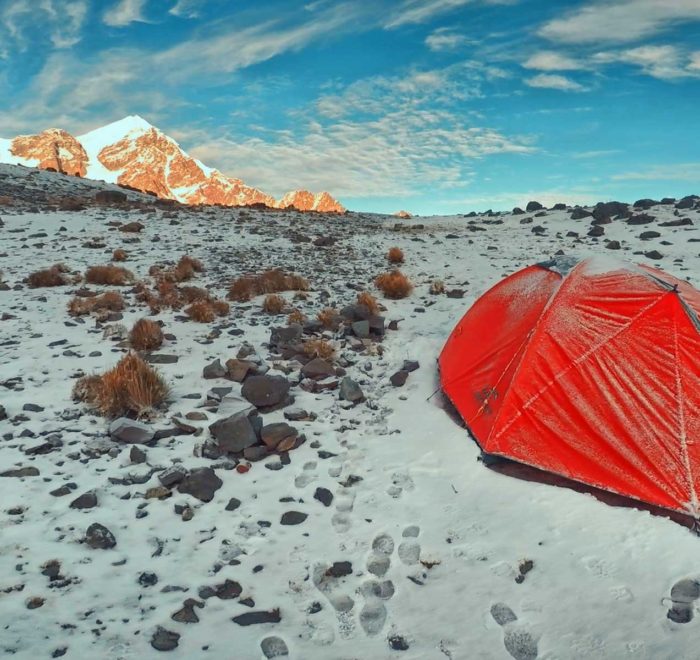 Vista del nevado que nos motiva a preguntarnos cómo llegar a Ausangate
