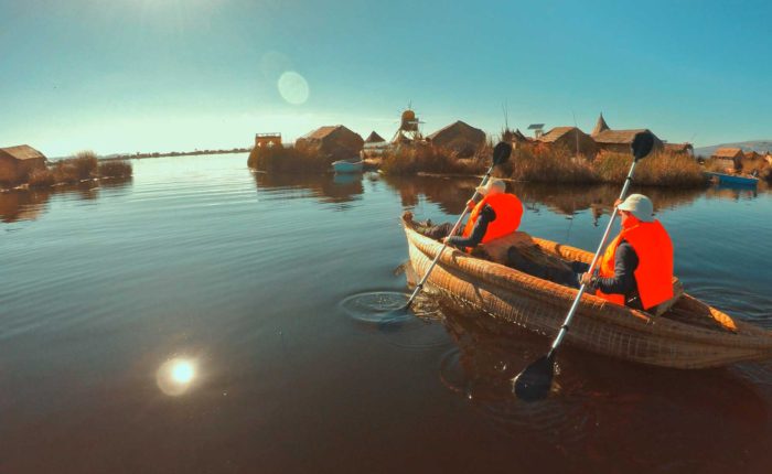 Navegando en el lago más alto del mundo