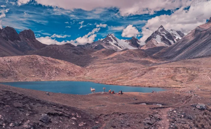 Montaña de Colores y las 7 lagunas de Ausangate