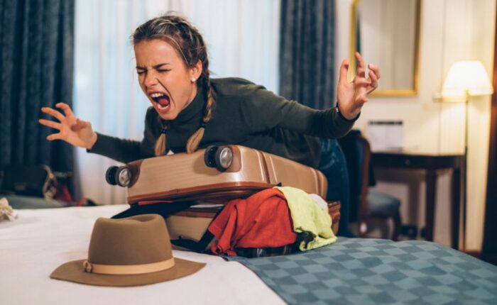 turista considerando viajar a peru